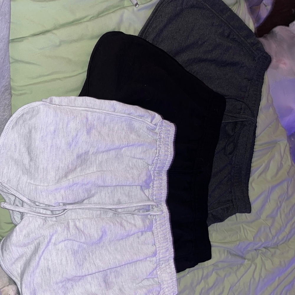 3 pack of never worn shorts